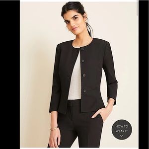 Ann Taylor Jacket Pleated Crewneck in Stretch